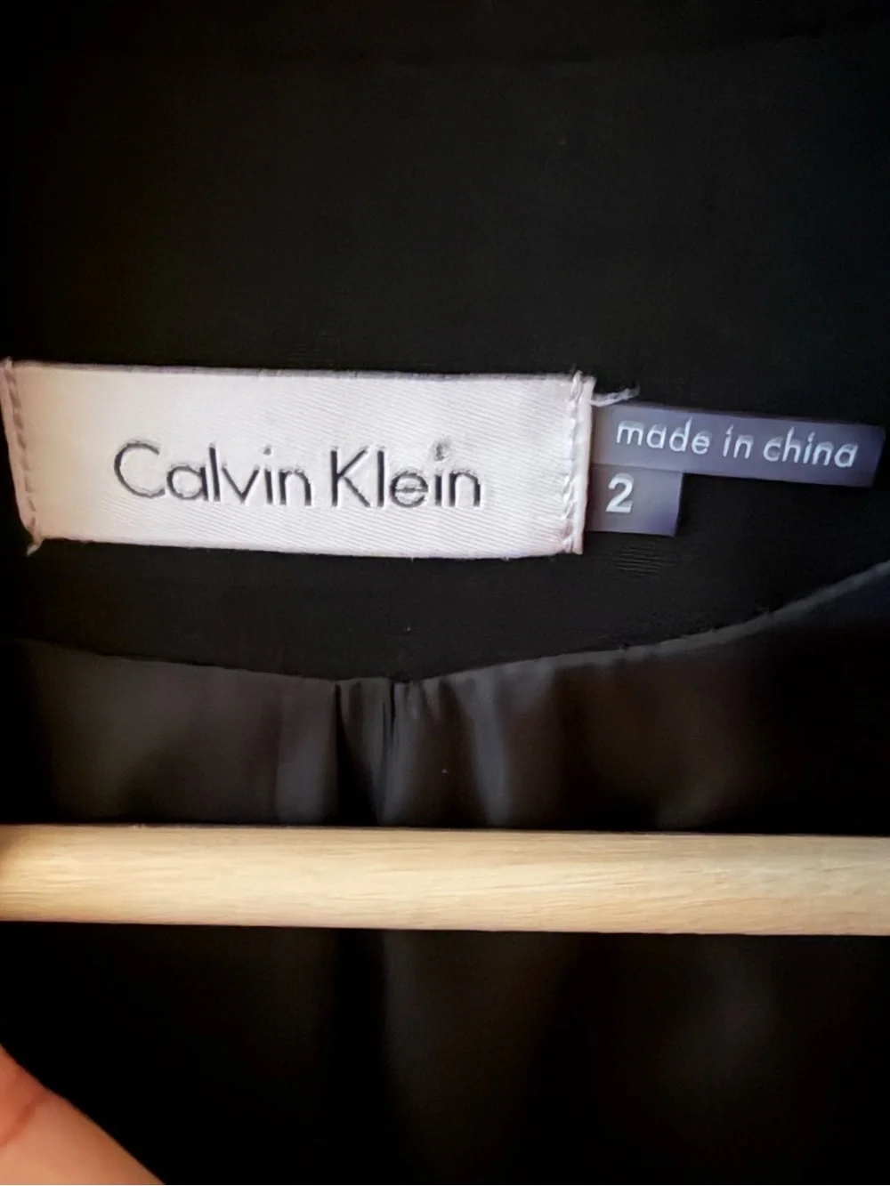 Calvin Klein (Carolyn Bassett) Style Black Cap-Sleeve Wrap Sheath Dress Size 2 - Picture 6 of 7